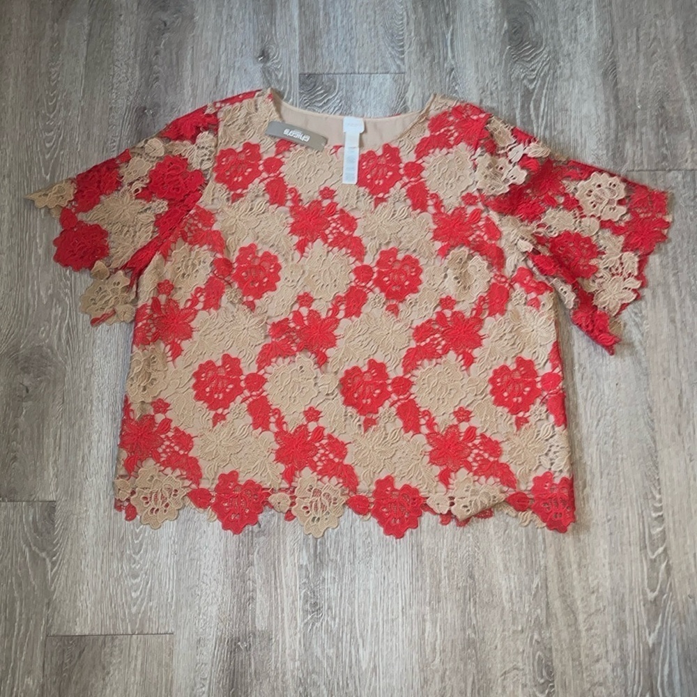 New nwt Chico’s Red and Tan Crochet Women's Top size XXL or size 4 lace detail